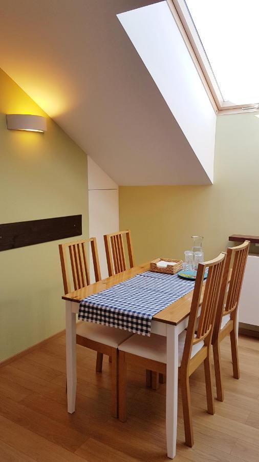 Inez Apartamento Cracovia Exterior foto